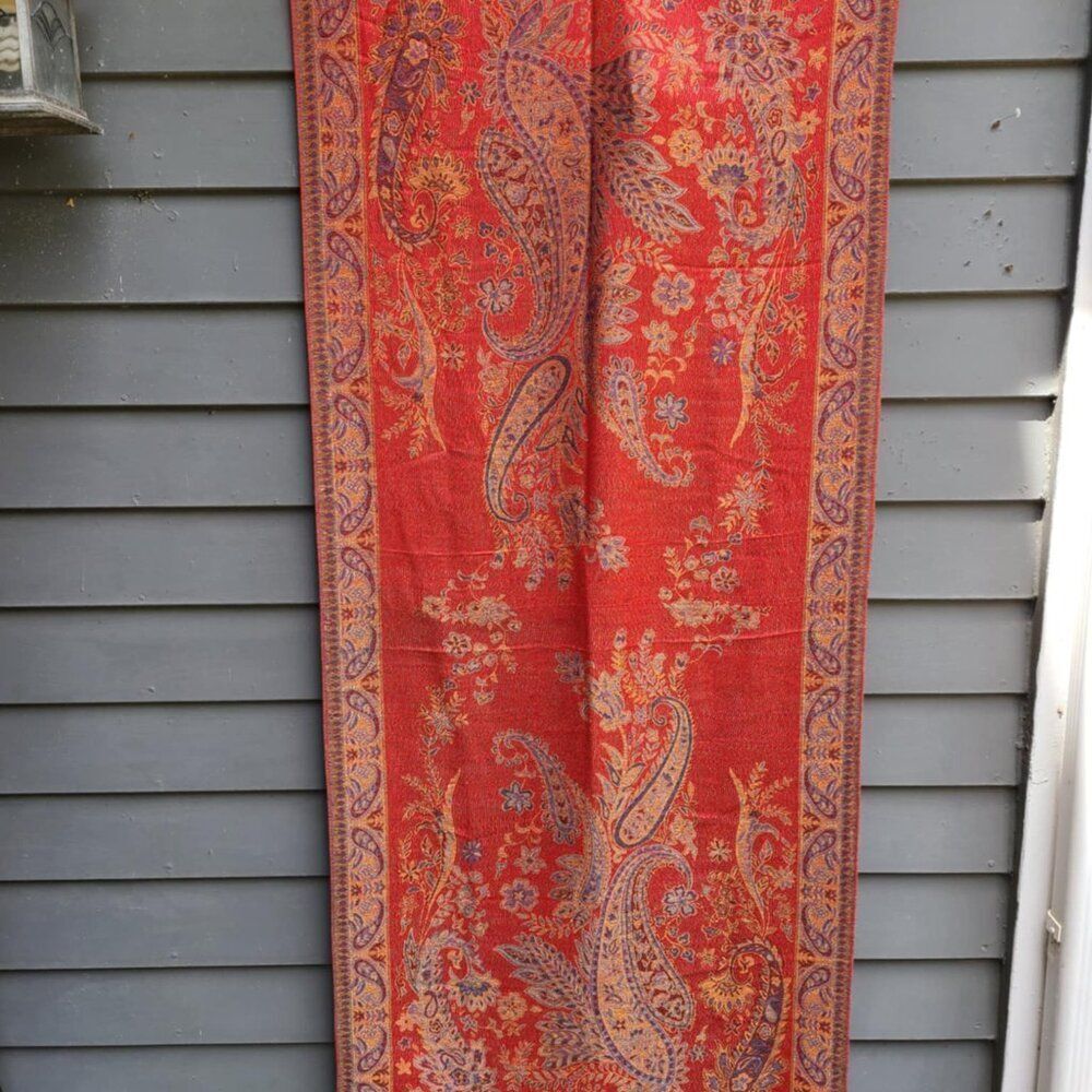 Red Gold Paisley 100% Pashmina